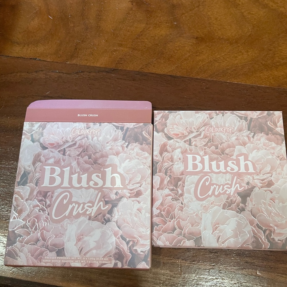 Colourpop eyeshadow palette